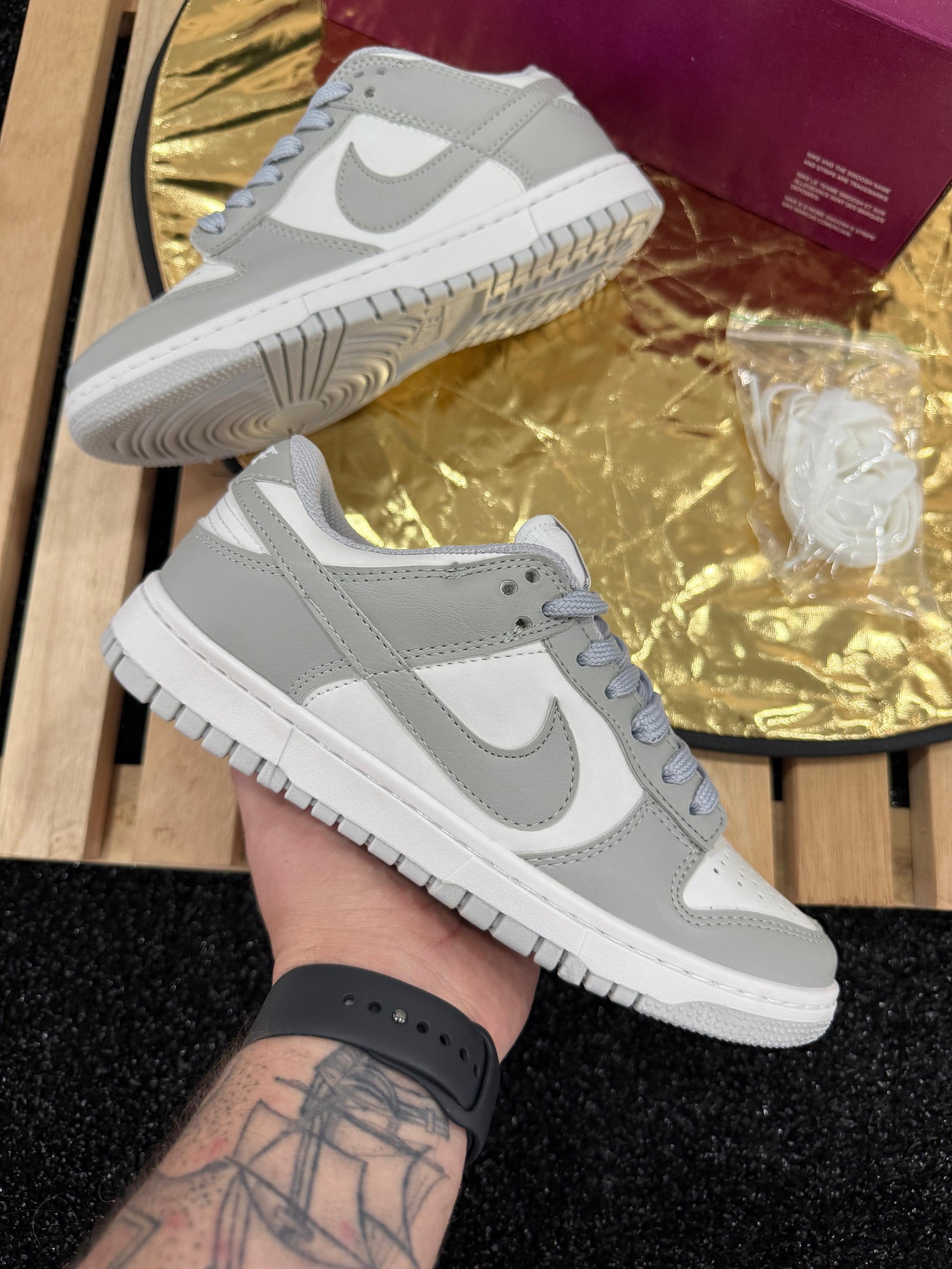 Tênis Unissex Nike Dunk Cinza Premium