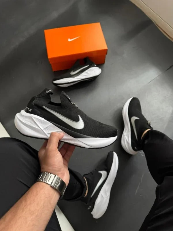 Tênis Masculino Nike FlyKnit Premium