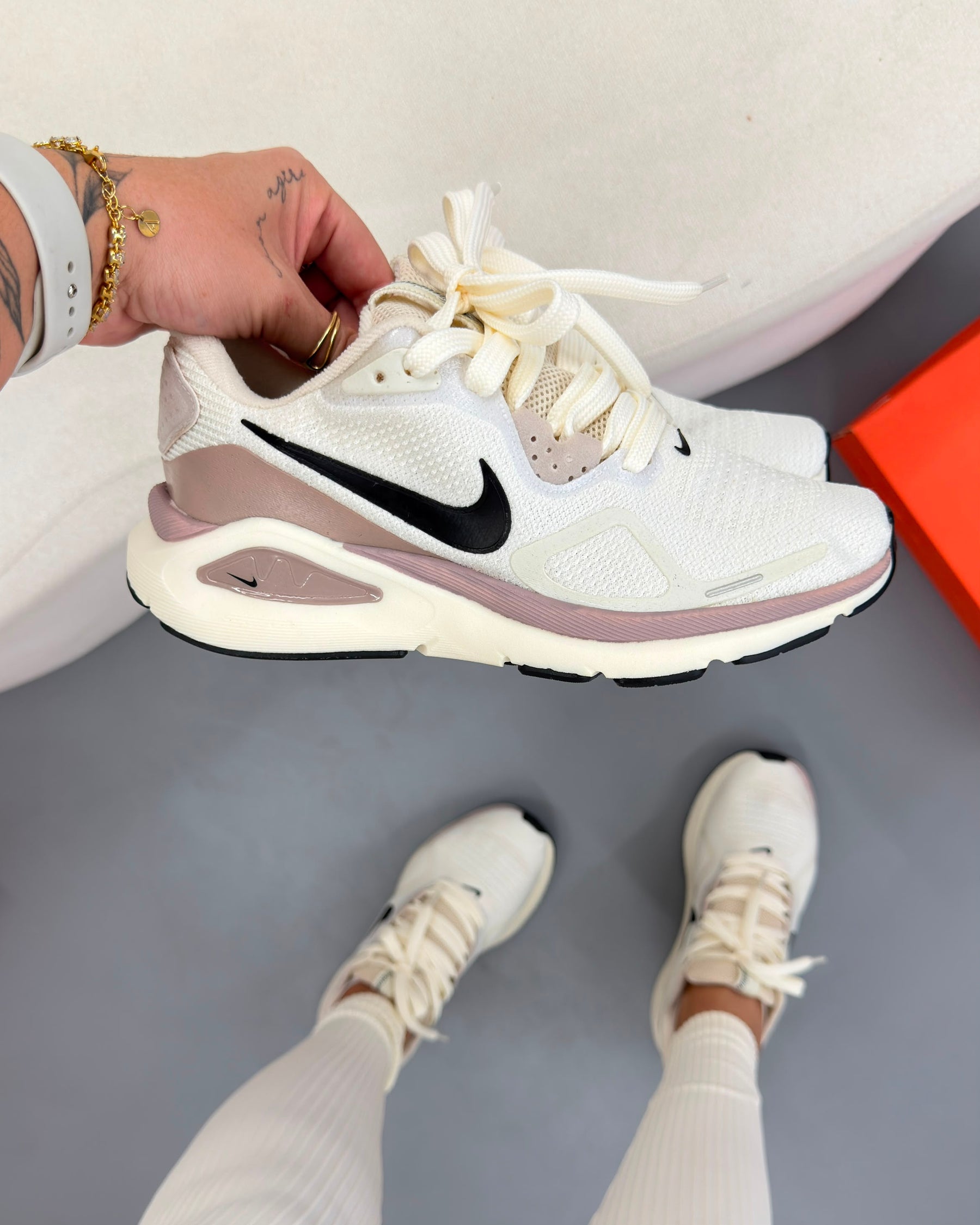 Tênis Feminino Nike Run Structure Premium