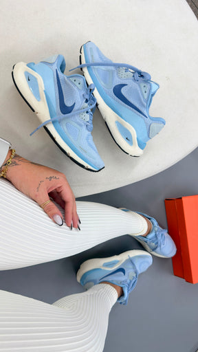 Tênis Feminino Nike Run Structure Premium