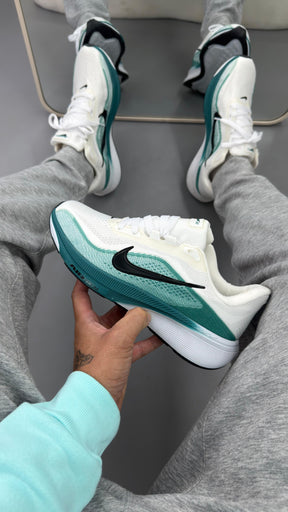 Tênis Masculino Nike Pegasus 42