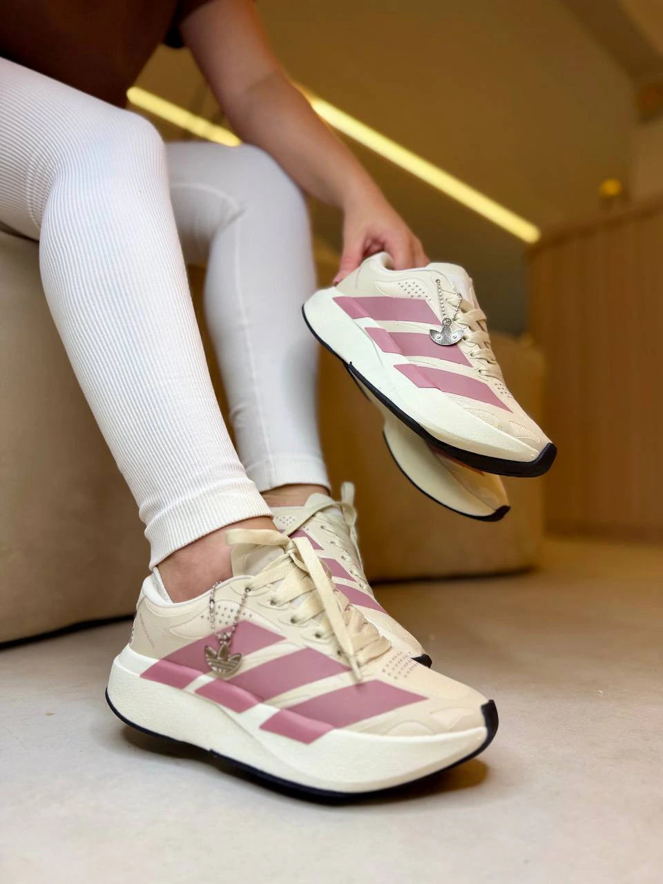 Tênis Feminino Adidas Evo SL Premium