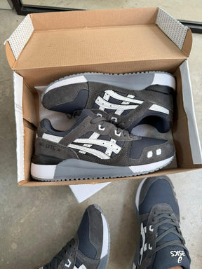 Tênis Masculino Asics Gel-Lyte III Premium (EM COURO)