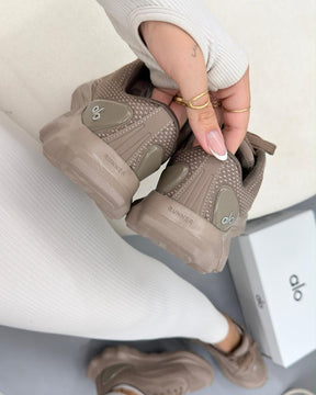 Tênis Feminino Alo Runner Premium