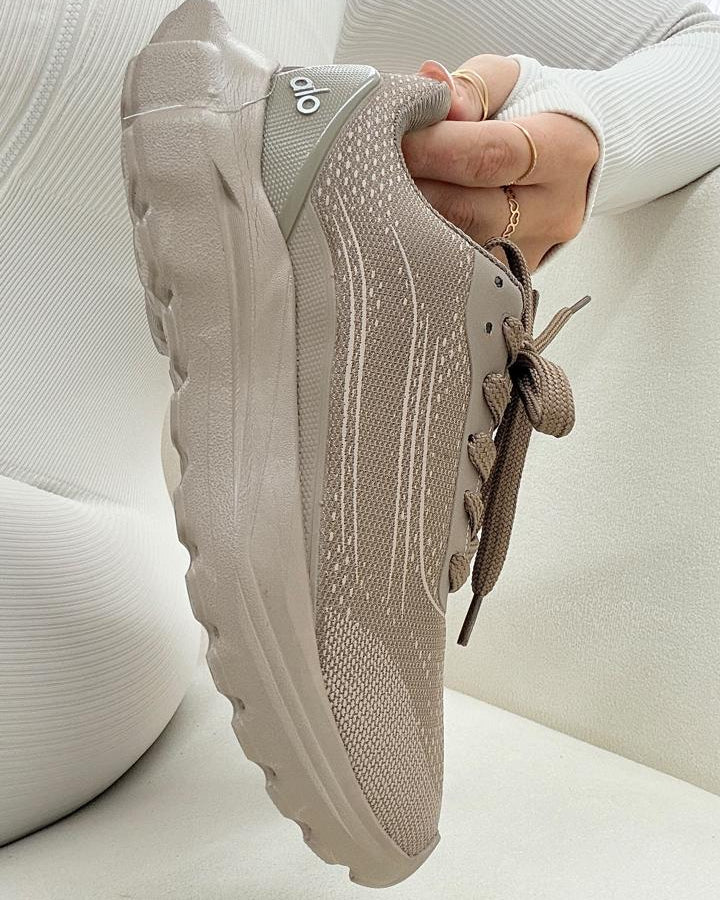 Tênis Feminino Alo Runner Premium