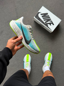 Tênis Unissex Nike Pegasus Plus Premium