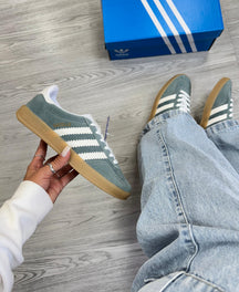 Tênis Feminino Adidas Gazelle Premium